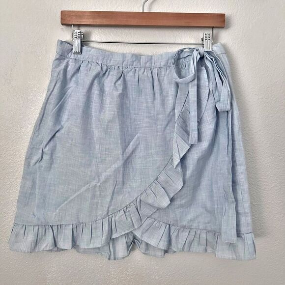 MADEWELL | Chambray Light Blue Ruffle Wrap Skirt Meadow Short Cotton | Size 8 - Picture 2 of 8